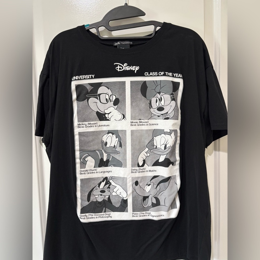 Zara Women’s Disney Tee - Black XL
